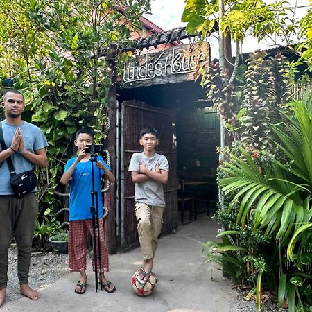 Ferienwohnung Uncle'S House Siemreap Siem Reap Exterior foto